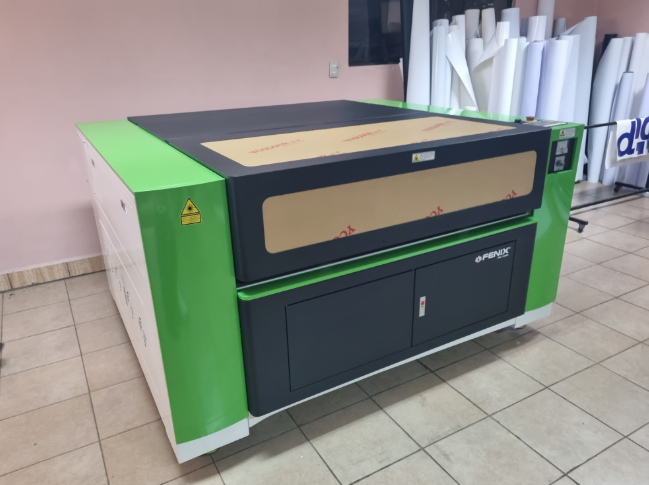 Láser Fenix FX-1390